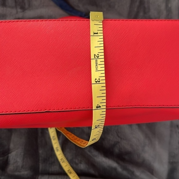 Michael Kors Dillon Tp Zip Med Satchel Sangria - Picture 8 of 8